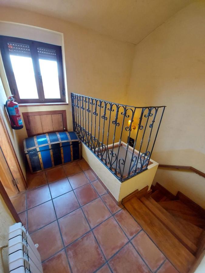 Casa Rural El Callejo Hinojosa de Duero Exterior foto